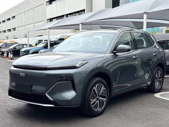 GEELY EX5 EM-i 1.5 PHEV PRO E-DHT
